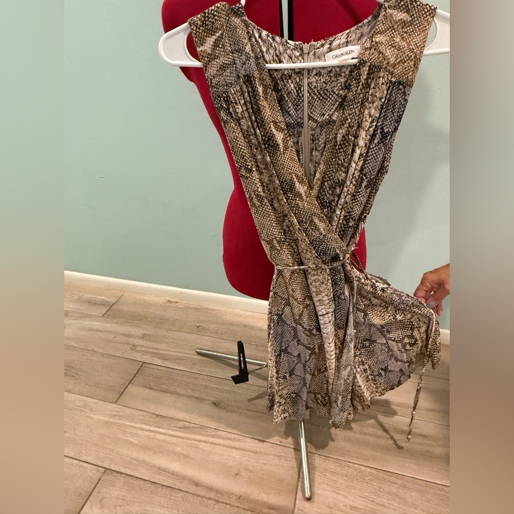 Calvin Klein Animal Print snakeskin romper size 8 swing wrap woman’s